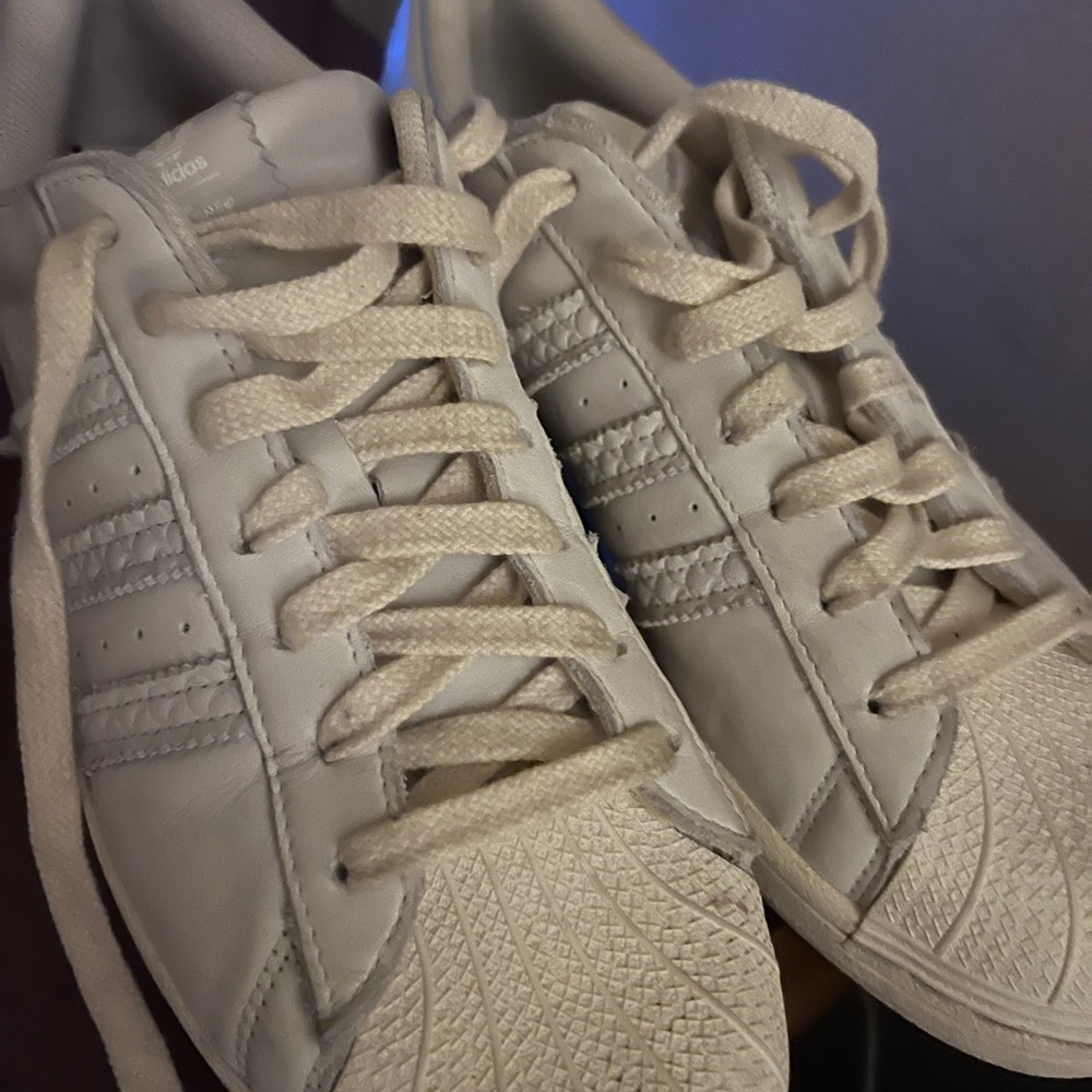 Color cream - Picture 2 of 3